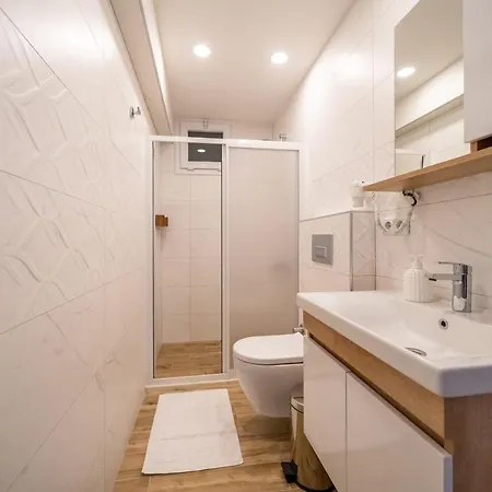 Apartament 1br In Göcek